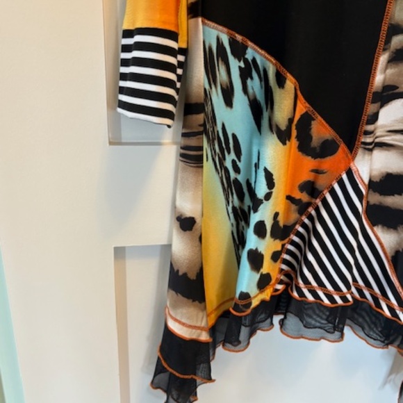 FRANK LYMAN long top/tunic sz US/CAN 4 multicolour animal print ruffled hem - Picture 10 of 15